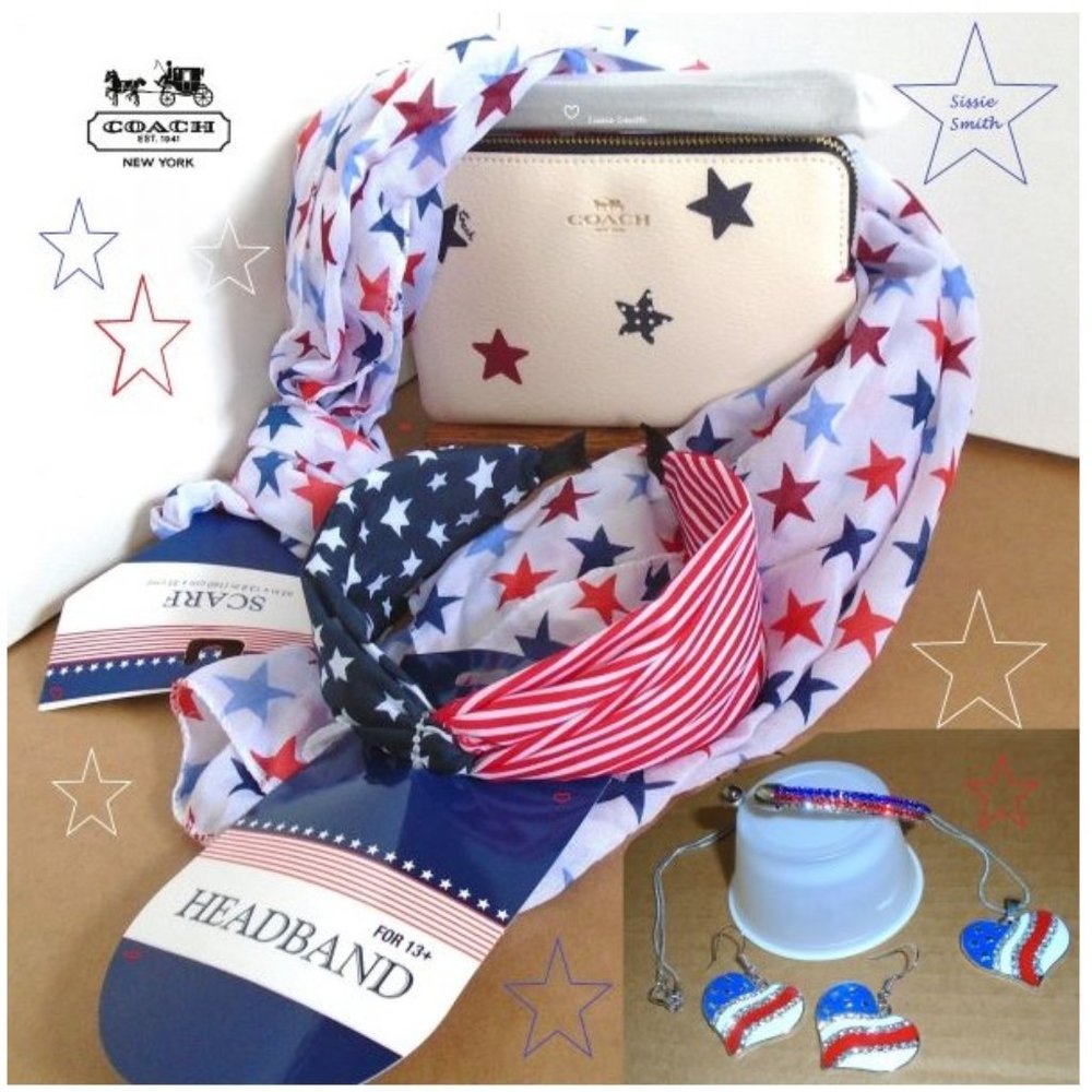❤️‍🔥 Coach Corner Zip Wristlet with American Star Print Bundle ❤️‍🔥